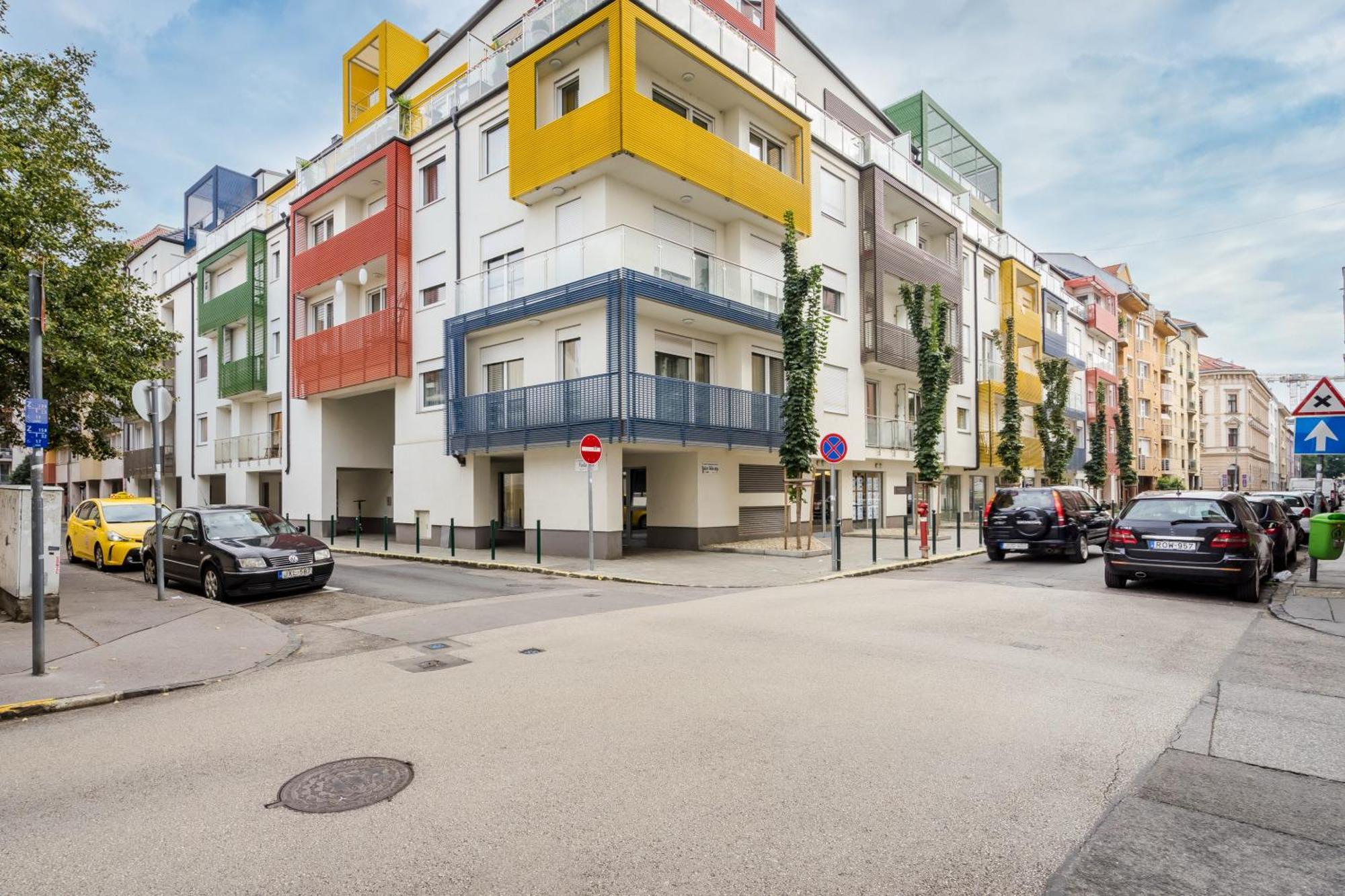 Viola Apartment - Free Parking And Balcony — Fotók 1